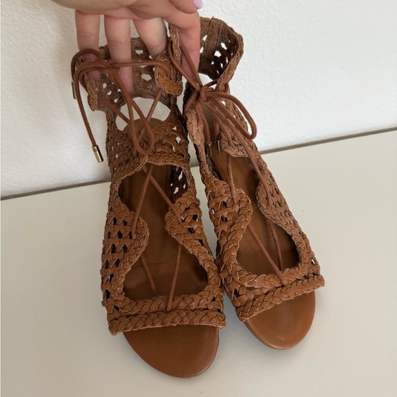 New Joie 100% leather Brown Woven gladiator lace up Sandals - Picture 6 of 10